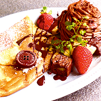 チョコ尽くしのレタークレープ